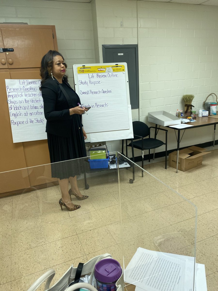 MrJChoice1's tweet photo. So many people to thank publicly for helping me achieve this milestone! I’ll never forget @Tanya_N_Shelton & @mibroughton for staging an intervention w/ me when I wasn’t making progress on my Literature Review. Y’all didn’t have to do it, but you did! You are 1 of 1! #FinsheD https://t.co/VbKIaHD1MO