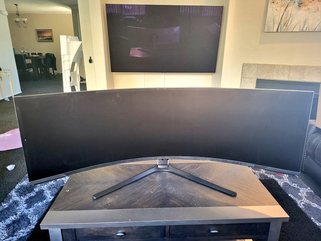 TechnologyRecon's tweet photo. 57" Dual UHD 7680x2160p 32:9 Super Ultrawide 240hz #Samsung #Gaming #Monitor. The next era of flagship gaming and productivity is here!

#OdysseyNeoG9 #Ultrawide #SamsungOdyssey #SamsungOdysseyNeoInsiders #DUHD https://t.co/U4f9yEAjR4
