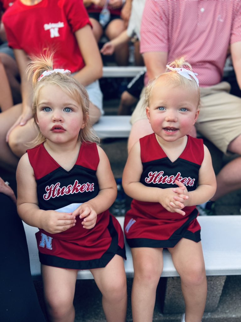 sarakberens's tweet photo. @Huskers #Huskers #GBR https://t.co/6uFfz6evjE