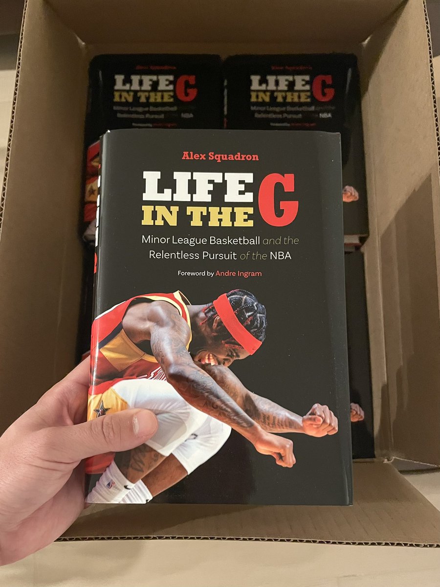 alex_squadron's tweet image. First copies arrived today! Surreal to finally hold this 🥹 Thanks so much to everyone who helped make my dream a reality.
Life in the G is available now: amazon.com/Life-League-Ba…