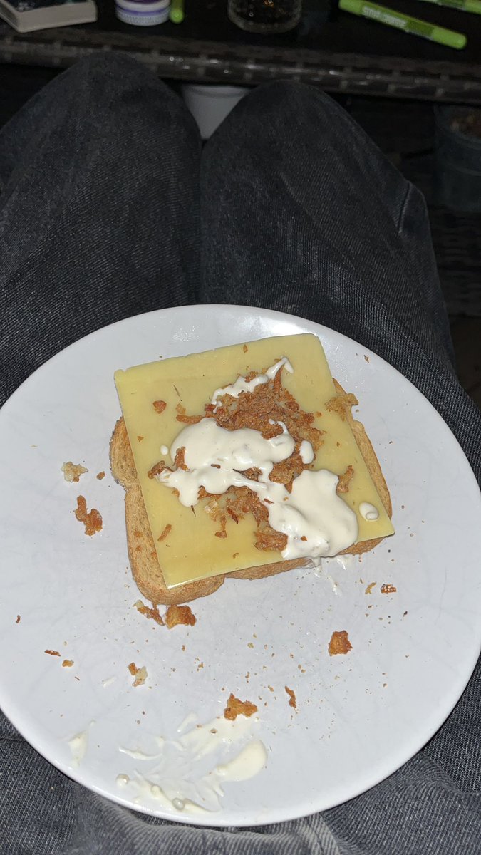 BrunoWezter's tweet photo. Detta är typ som pizza https://t.co/623ewa94dP