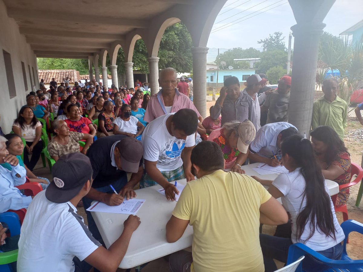 ComiteUgocp's tweet photo. Eligen a su Autoridad Municipal de San Miguel Ecatepec @KikeGonzalezRo https://t.co/PwiNmpdg9r