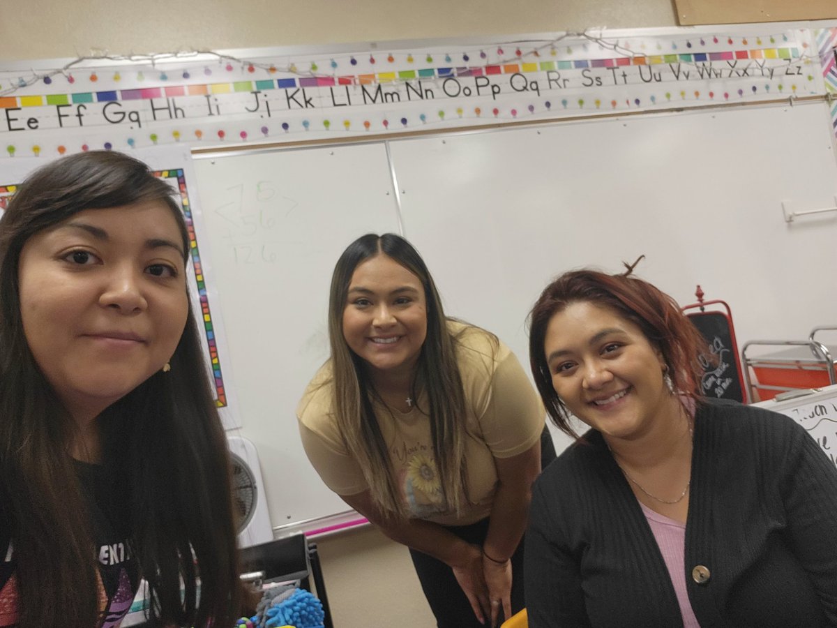 Mrs. Infante (MCL) and Mrs. Holguin (MTRT) are part of our #opportunityculture. They are great teachers and I'm glad I get to work with them in 2nd grade once again. #buildingpease