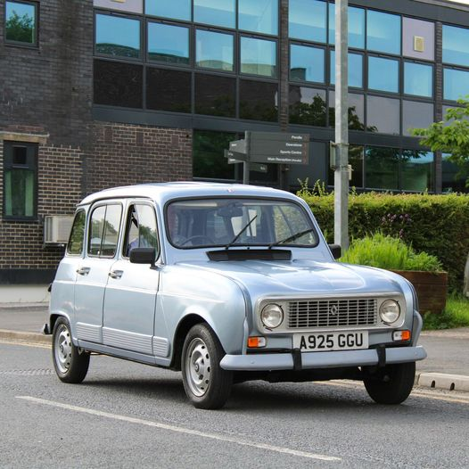1984 Renault 4
#renault #renault4 #r4 #renaultr4 #renault4lclub #renault4l #renault4lfans #renault4lclubfans #renault4ever #classicrenault #renaultoldtimer #frenchcars #classicfrenchcar #classiccars #classic #carsofinstagram #cars #carswithoutlimits #carsandcoffee #carstagram