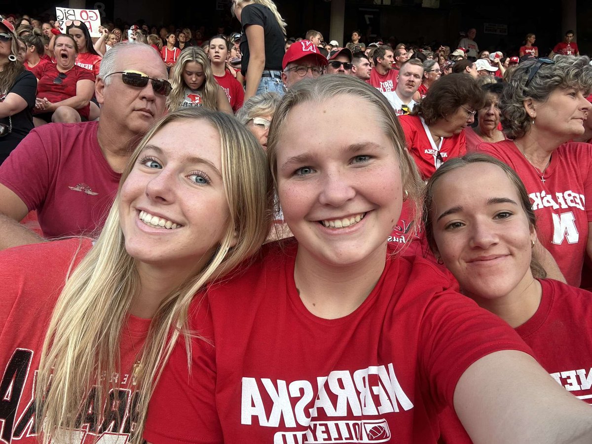 avarickert's tweet photo. #HUSKERS https://t.co/THRbUI0aMv