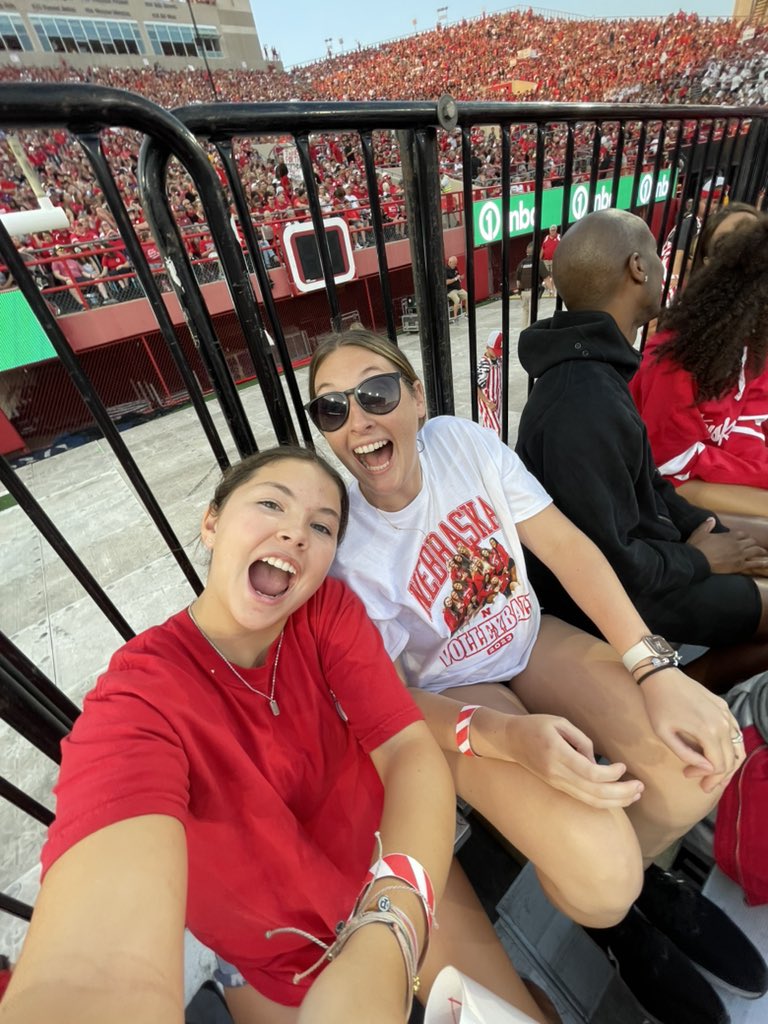 kennedyqsmith's tweet photo. #huskers https://t.co/ciRHYiIKjH