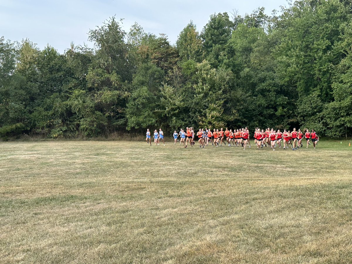 The Mustangs kicked off the season at Kettle Run and came away with two team wins! 🏆 Tucker A led the Boy’s team with a 3rd place finish &amp; Lydia S led the Girl’s team with a 2nd place finish! Great team effort! <a href="/MHSSports121/">Mustang Athletics</a> <a href="/jdhollinger/">Jessica Hollinger</a>
