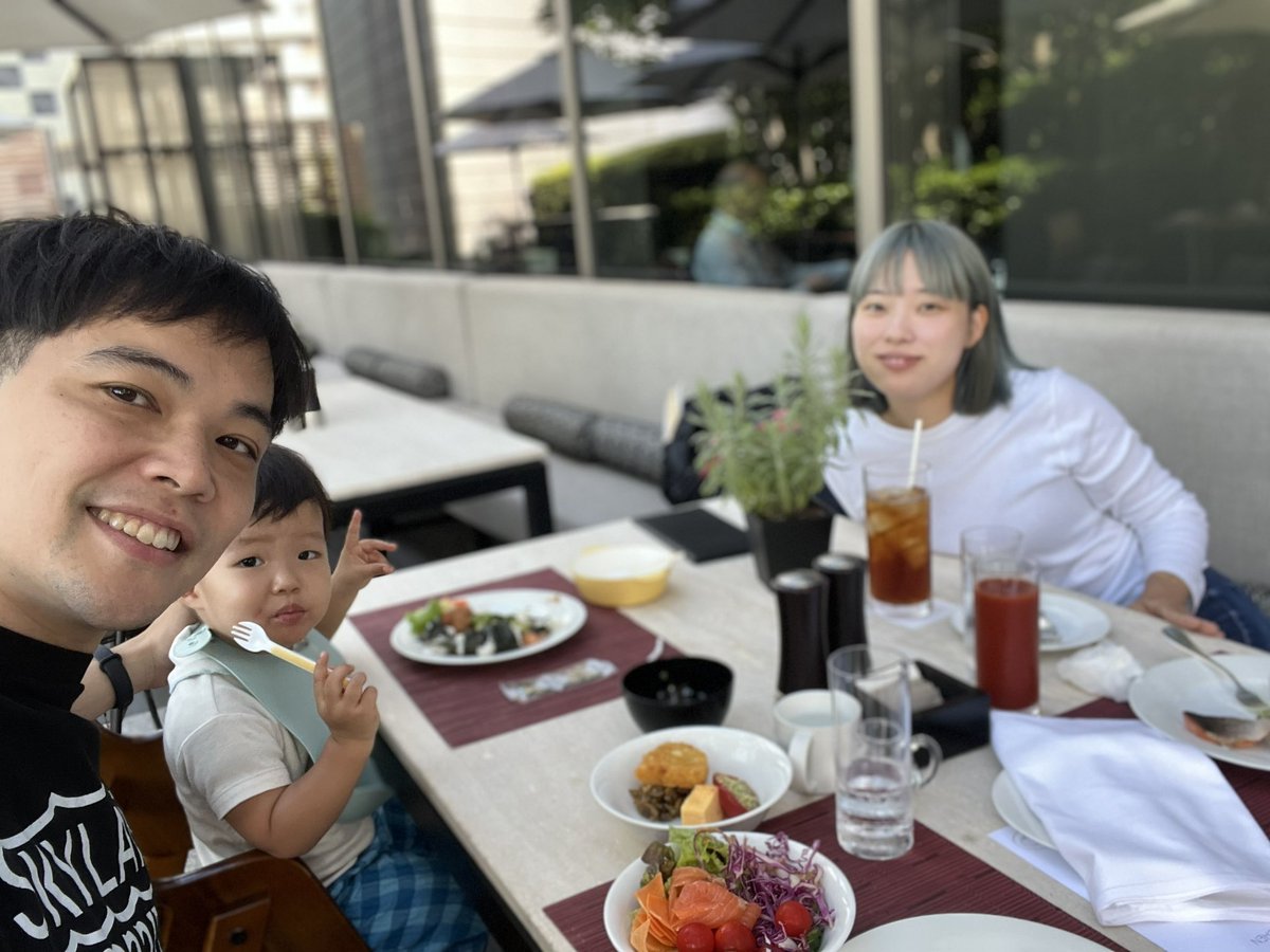 kinoshitay's tweet photo. 本日831(ヤサイの日)で、Skyland Ventures11周年になります。多くの方達のお陰でなんとかやってきました。ありがとうございます

本日はヤサイ食べてスタート！祝11周年！
#起業しろ #SVNext https://t.co/OSE2gV12Dc