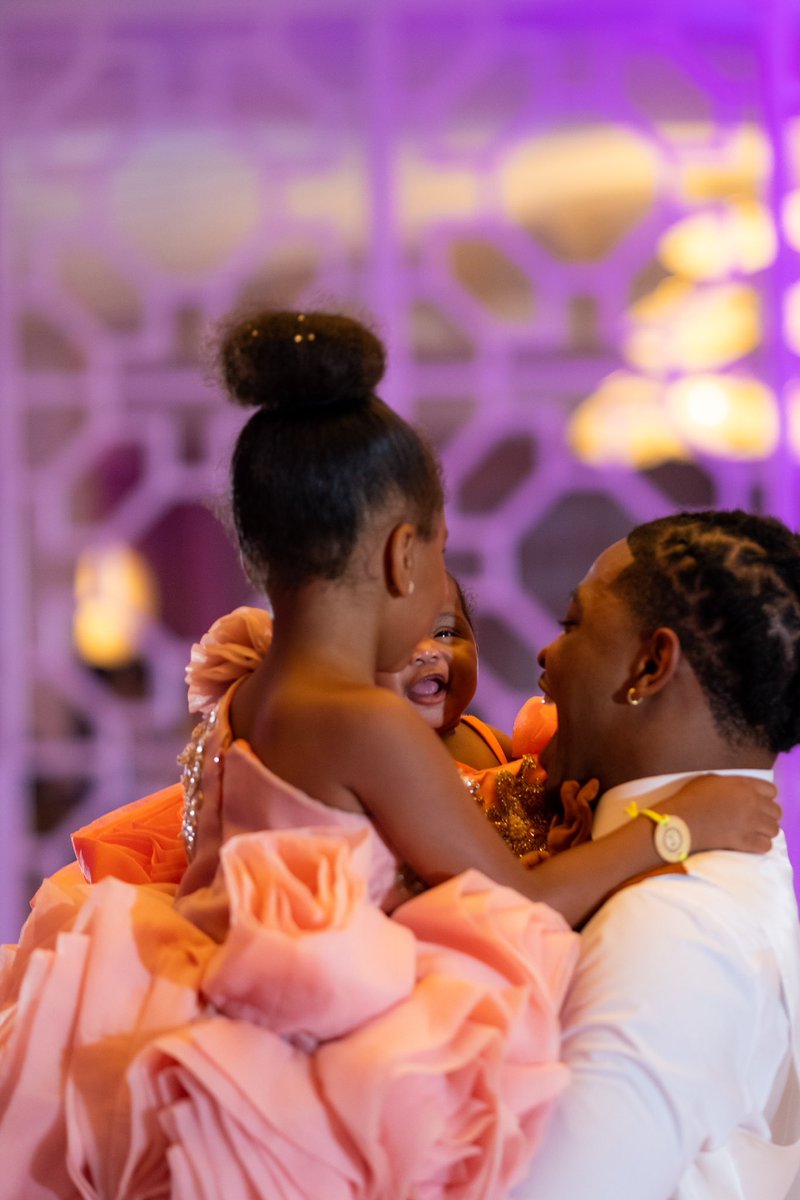 almightyjermiah's tweet photo. #BetterinWhitewedding https://t.co/oIn6wNNlEd