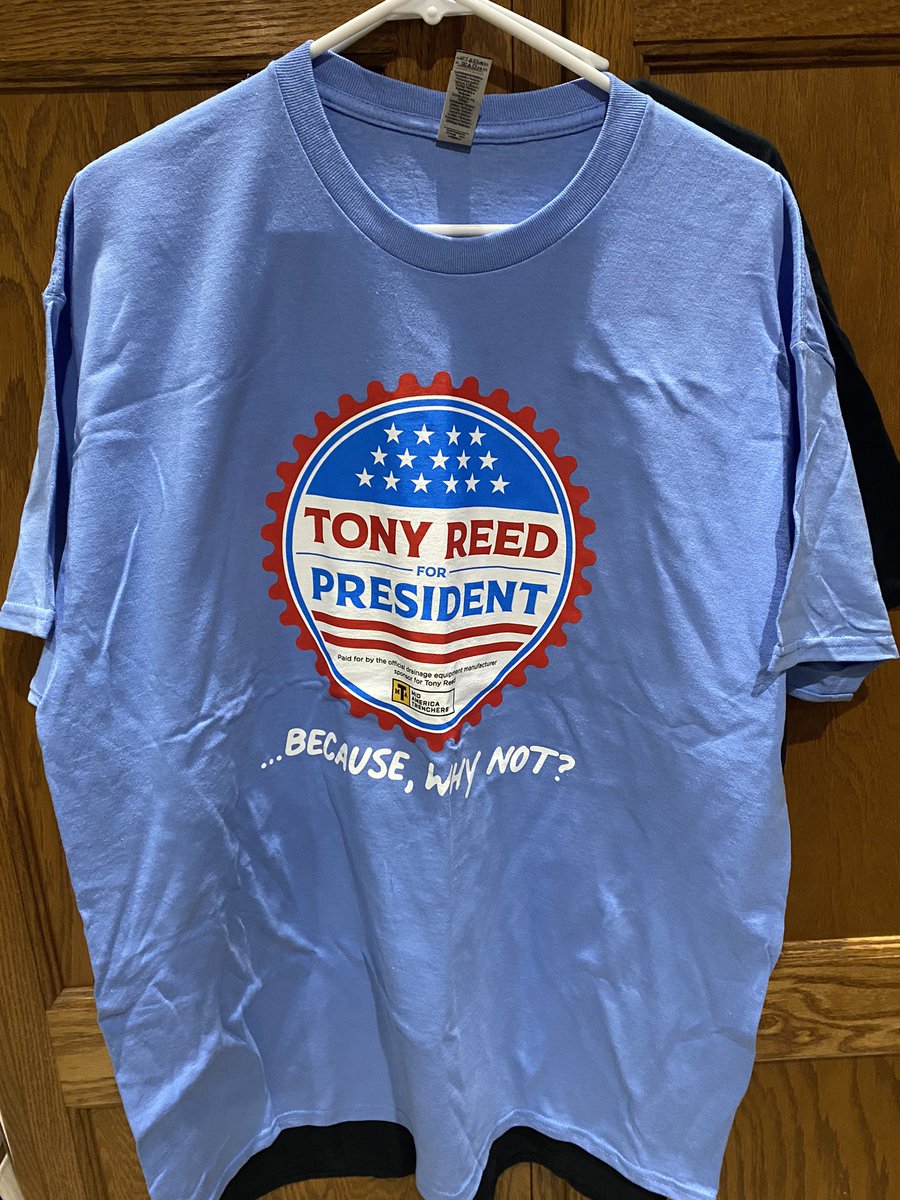 Had a great day at #FARMPROGRESSSHOW2023  
Got two shirts, one from Illinois Farm Bureau autographed shirt from TONY REED
<a href="/growincorn/">Growincorn2020</a> 
Second Tony Reed for president shirt!!