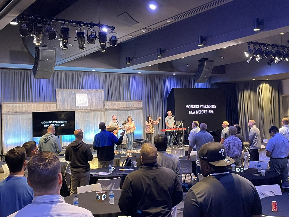 dougwmize's tweet image. Serving the last few days for the @NAMB_SBC Pastors Leadership Institute is more fun than should be allowed. I love my men!! And our @GreerFirst Worship Team lead us all in true worship! NAMB sure loves pastors! Thank you @Jonathanakin @palmbeachd @kevezell