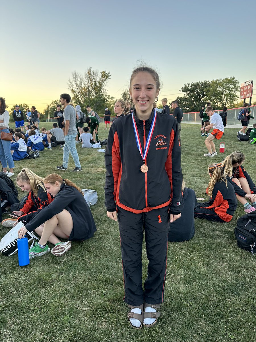 LHS Girls XC tweet media