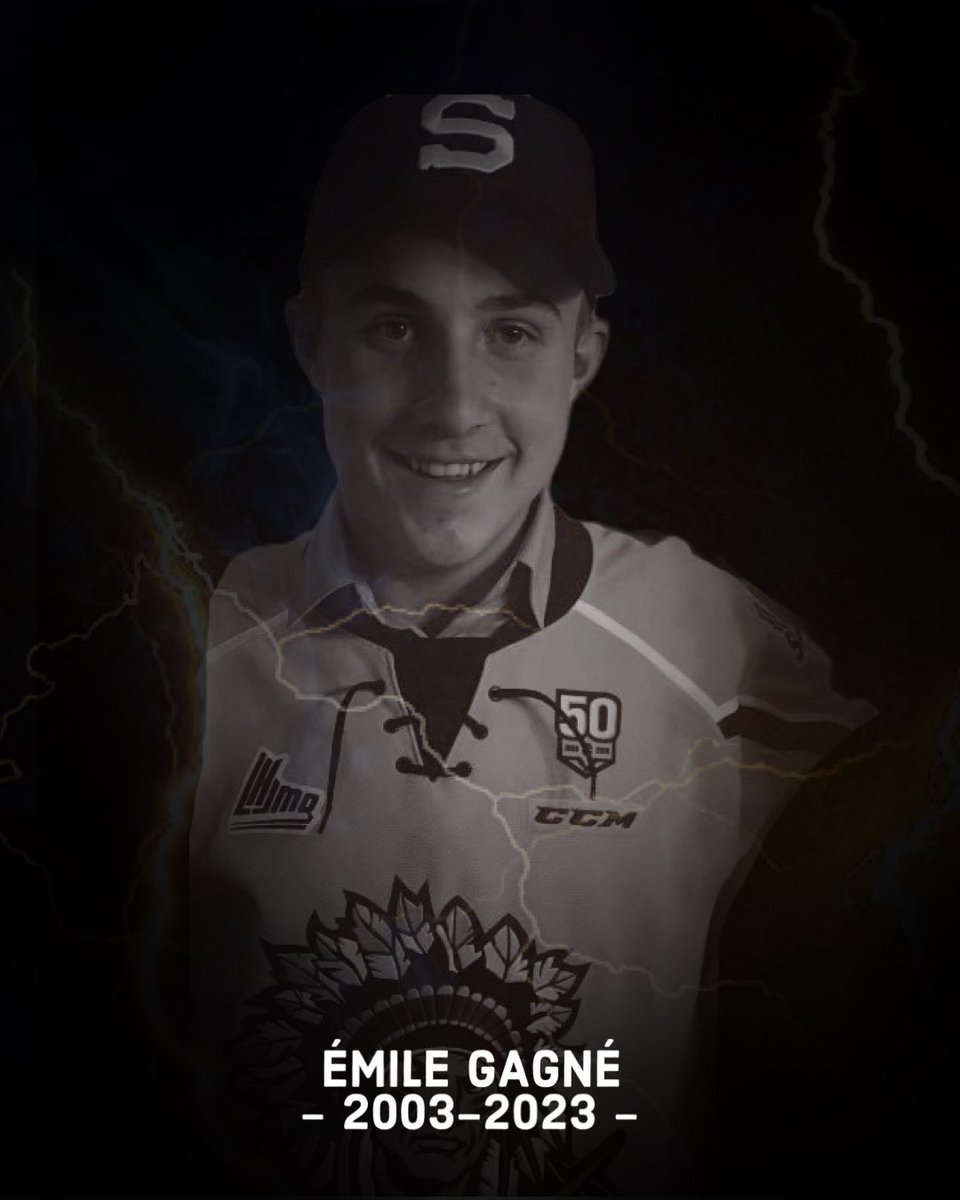 Cataractes_Shaw's tweet photo. Notre grande famille a été secouée d’apprendre le décès d’Émile Gagné, un joueur de la Mauricie que nous avions repêché en 2019. C’est tout le milieu du hockey en Mauricie qui est en deuil. Nos plus sincères condoléances à ses parents, à sa famille et à ses proches. 🕊️⚡️ https://t.co/W1YAsW3mEt