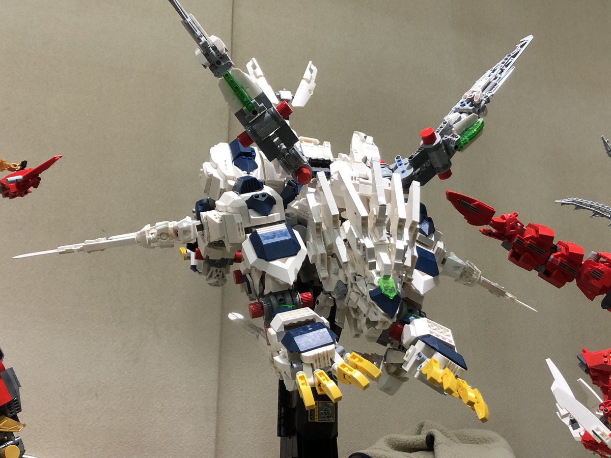 tonneru826lego's tweet photo. 台座アリor 台座ナシ https://t.co/6JISKEvANf
