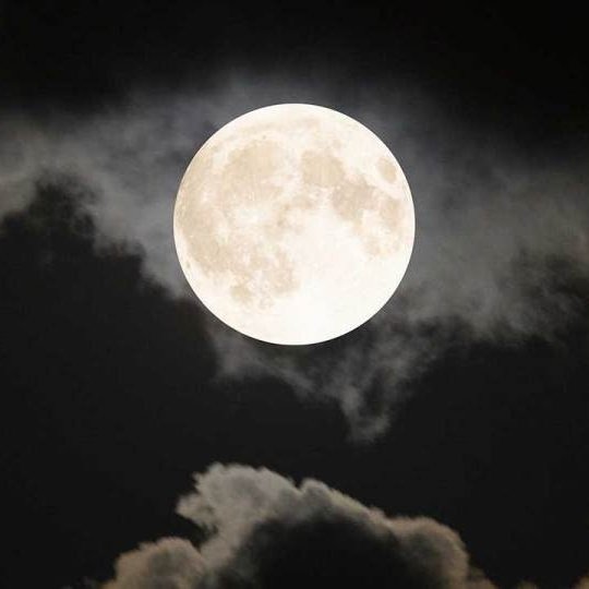 Te dedico la Luna llena de hoy. 🌕✨