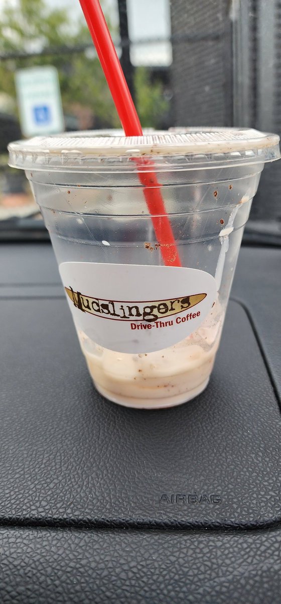 I went and got my first  Sub-Zero ice coffee drink at Mudslingers. It was actually very good 😋. I will definitely be going back to support @210inspired and @thefrankharris. 

 @pamperedchef_th