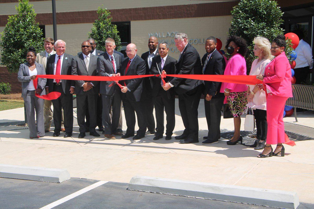 WCCS holds a ribbon cutting for a new training center in Demopolis, Alabama.
ow.ly/6W2V50PGaVB