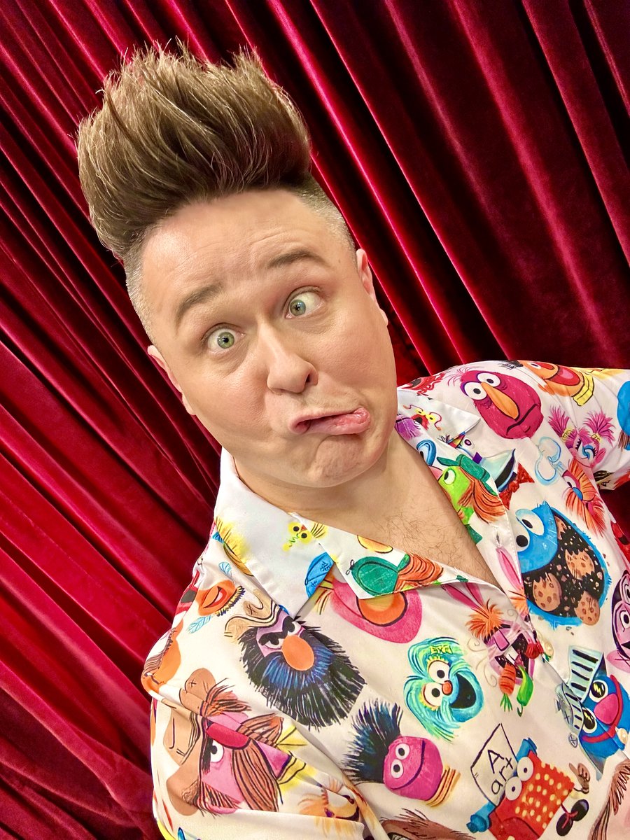 JesseHighley's tweet photo. It's time to play the music. 🎶 It's time to light the lights. ✨ It's time to meet the @humanfountains 💦 LIVE on @agt tonight! 

#Silly #Selfie 🤪📸 https://t.co/vFMt0GShpm