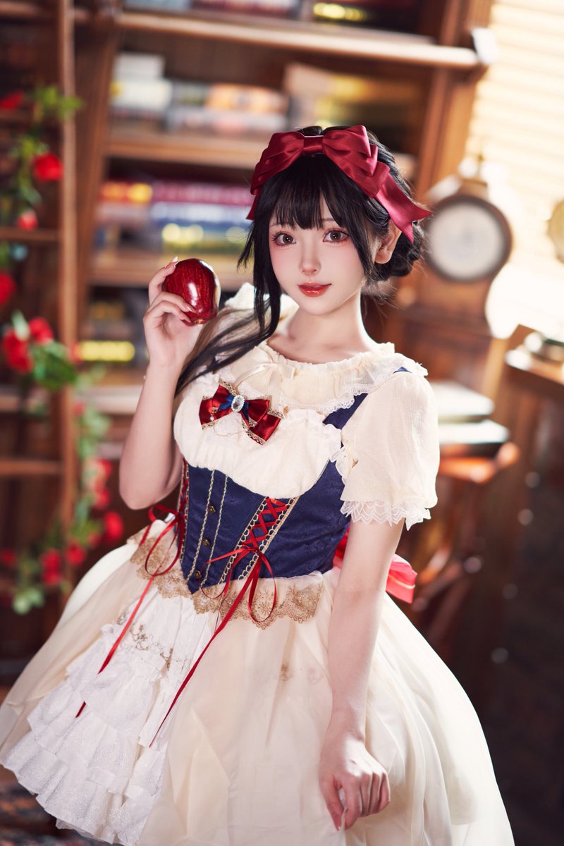 今回は弱い自分じゃいられない！逆転メルヘンの白雪姫を迎えましょう🍎

#ネバアフ正式リリース 🎉

🔺https://t.co/mqDnda3A9x https://t.co/m8e6HQ3Nwe