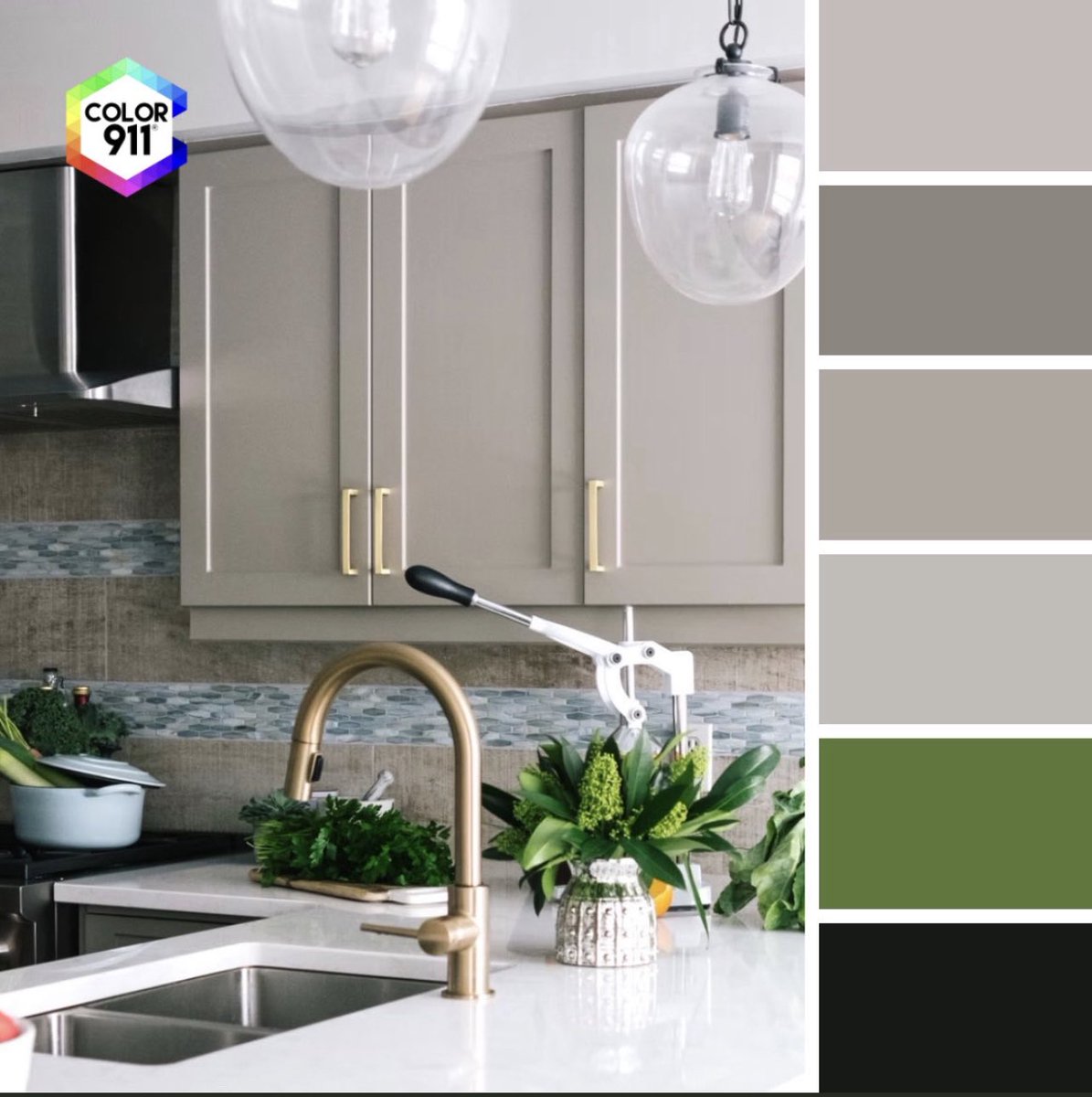 Happy to chat with #kitchen #design pros today about color, here are 2 of my favorite kitchen #colors.
Colors swatches created with the #Color911 #app.  #KBtribechat