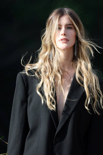 IrivaUpdates's tweet photo. 📸 Más fotos de Irina en el Festival de Cine de Venecia https://t.co/0yhLofPOLD
