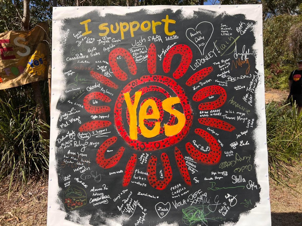 This referendum is unifying.

Corporates working with unions; religions walking side by side; multicultural Australians rallying for First Peoples.

Coalition members resigning to campaign together with Labor, Greens &amp; Independents. All State &amp; Territory leaders in favour of YES.