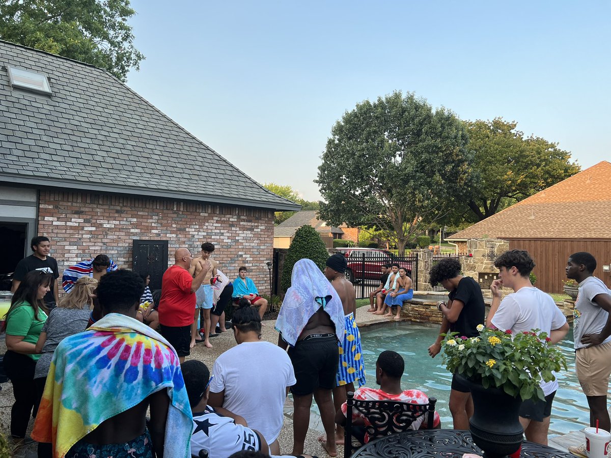 Lamar Kirk tweet media