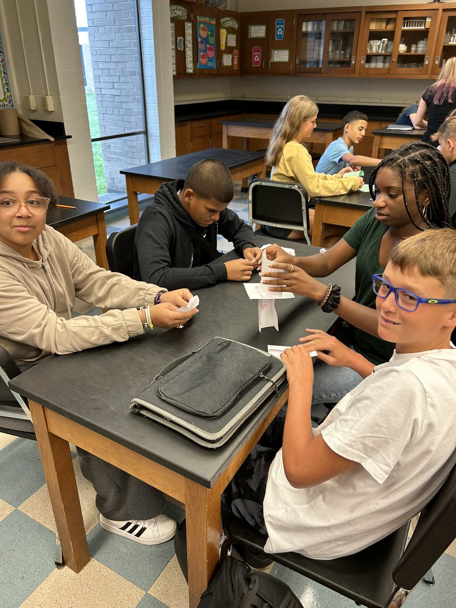 Jessica Nolan tweet media