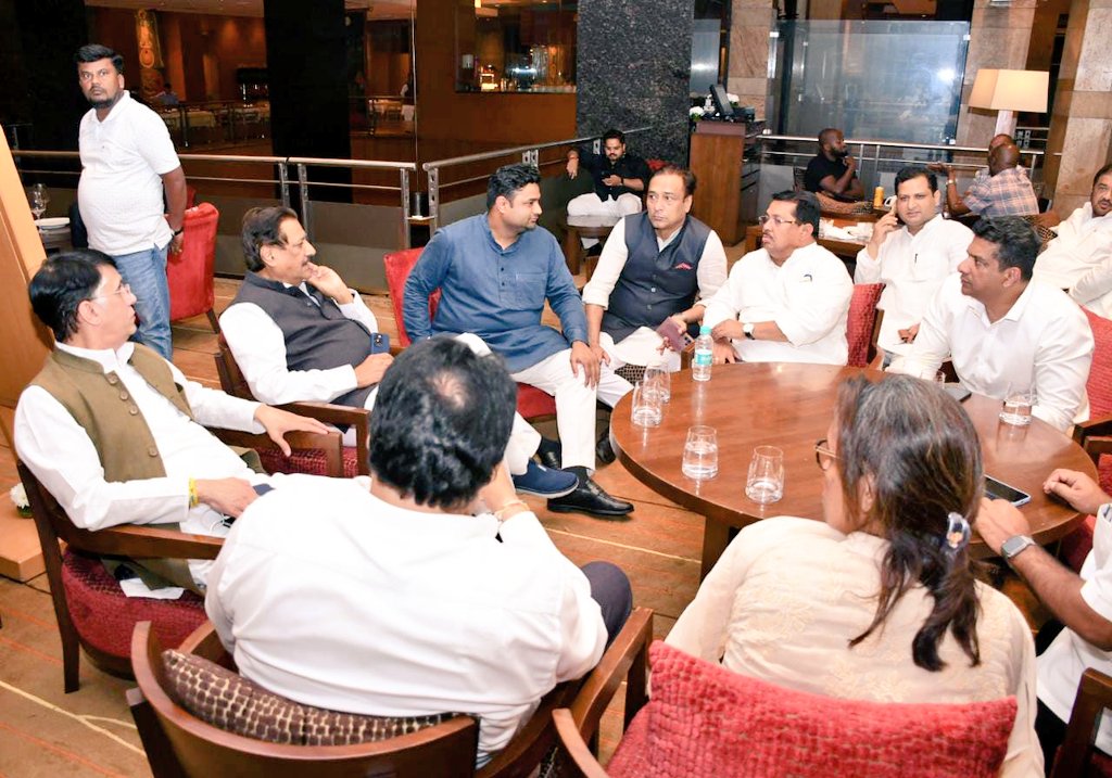 GaneshYadavINC's tweet photo. Some snaps of the preparatory meetings for INDIA alliance meet to be held at HYATT Mumbai today and tomorrow. https://t.co/Zg5p1Q8F6J