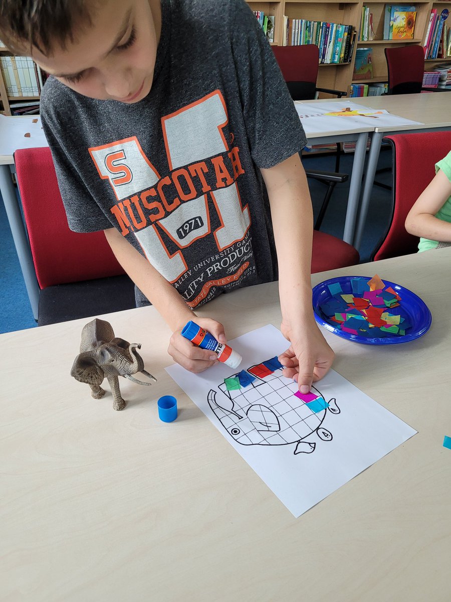 Project__Ruth's tweet image. Summer vacation takes us many places. The #ruthschool became a Safari for a week during summer club as students learned about animals habitats! Thanks @UWRomania for helping to support our summer programs!