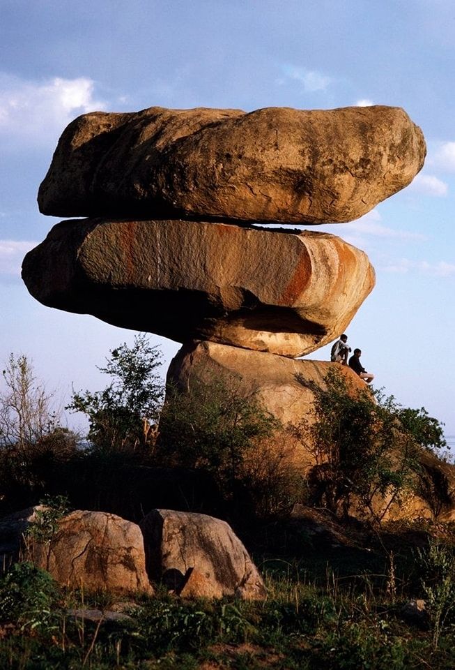 YourAncestors_'s tweet photo. Tap into the technology that allowed your ancestors to levitate rocks.

Location: Balanced rock, Epworth, Zimbabwe https://t.co/rxhSrt5UUG