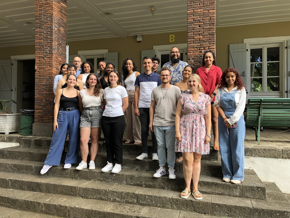IAEREUNION's tweet photo. 🎓 Rentrée des M1 Tourisme 🌟
Ce 28 août, les étudiants du Master 1 Management et Ingénierie du Tourisme faisaient leur rentrée. Un diplôme qui formera de futurs managers dans le secteur du tourisme. 🌐🏨🌍
#IAE #IAERéunion #EspritIAE #Rentrée2023 #UniversitéLaRéunion https://t.co/d5xHb0CRJC