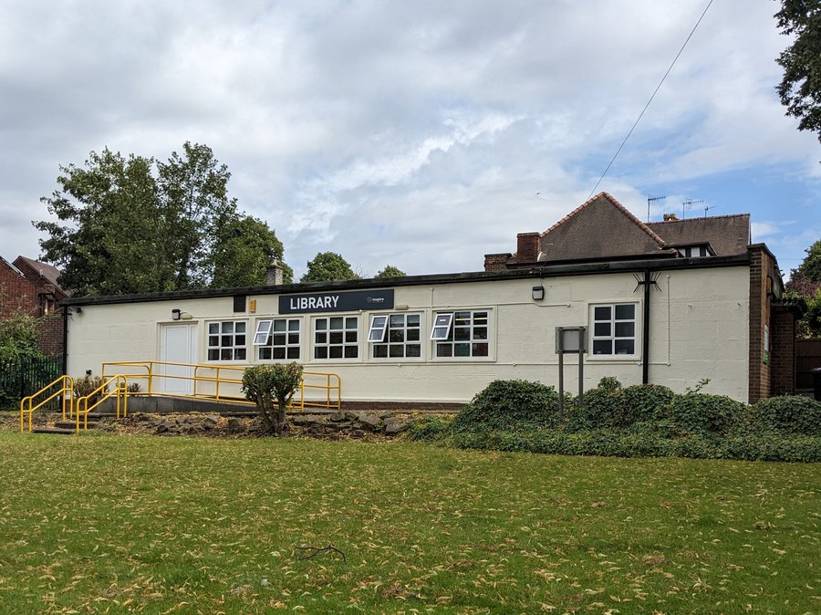 NottsLibraries's tweet photo. Woodthorpe Library has reopened! 🎉 📚

Come along to the official relaunch on Friday 1 September, with appearances from our friends at @Learn_Inspire plus Gedling Climate Change Group and colouring for under 5s! Find out more here 👉 https://t.co/nb1ywQq7fr https://t.co/mCU021boZK