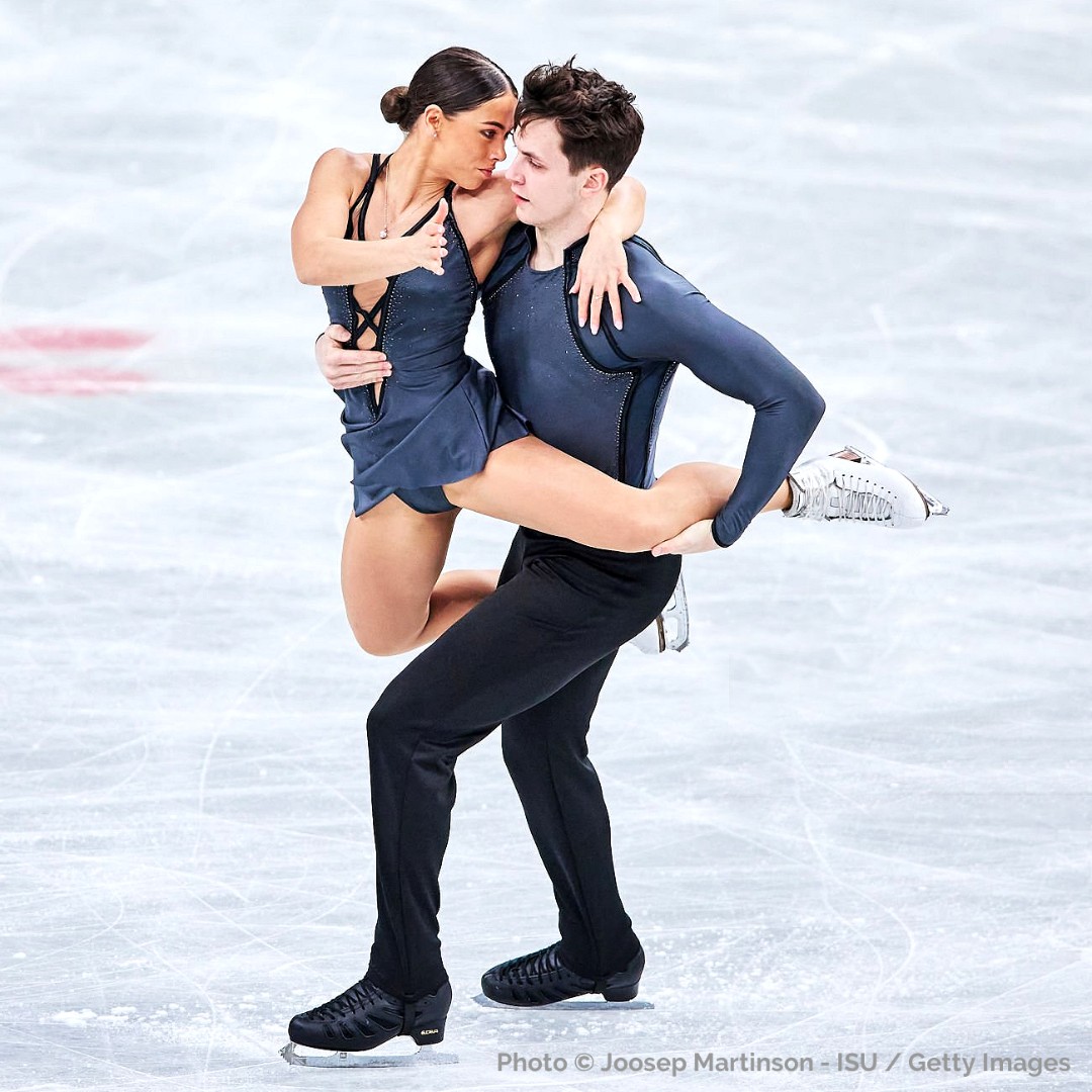 goldenskate's tweet photo. Happy Birthday ๐ to Great Britain's ๐ฌ๐ง #AnastasiaVaipanLaw โ the 2X National ๐ฅ with #LukeDigby! They will compete at #CSFigure #LombardiaTrophy & #AutumnClassic this fall ๐๐ป She likes the gym ๐๐ฝโโ๏ธ, cooking ๐ฉโ๐ณ๐ช & socializing ๐ท 2022-23 SP "Never Tear Us Apart" #FigureSkating https://t.co/iTxxEjL0jz