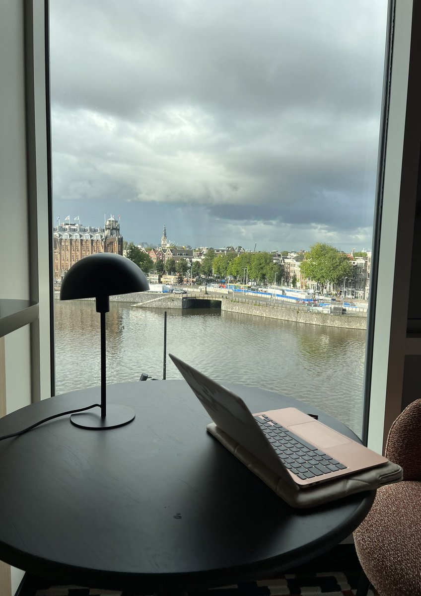 rebeccamurphyox's tweet photo. Excited to be in beautiful Amsterdam for #esriii2023 @esrii2023 with @emmaosborneox to present our work on digital #CBTE for binge #eatingdisorders. Looking forward to a great programme on researching internet interventions https://t.co/yS0JyMViOl