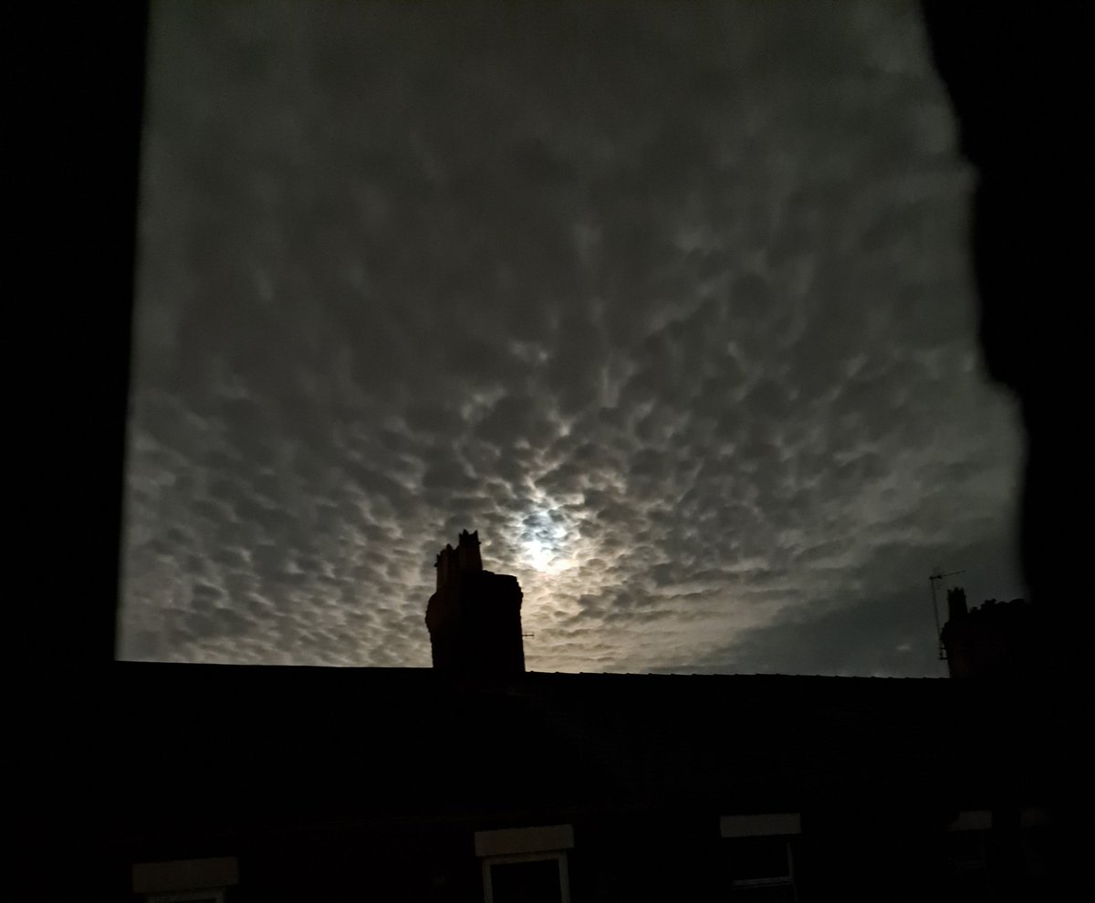 One more Supermoon, gallantly hiding its light so the Superclouds could shine for a little while. Taken from the bathroom window, so now you know I have a wee in an area of astronomical interest. @jeffyoungwriter @JoanyTheGreat @sarah_deaves @angiesliverpool @TheBuffaloJoe