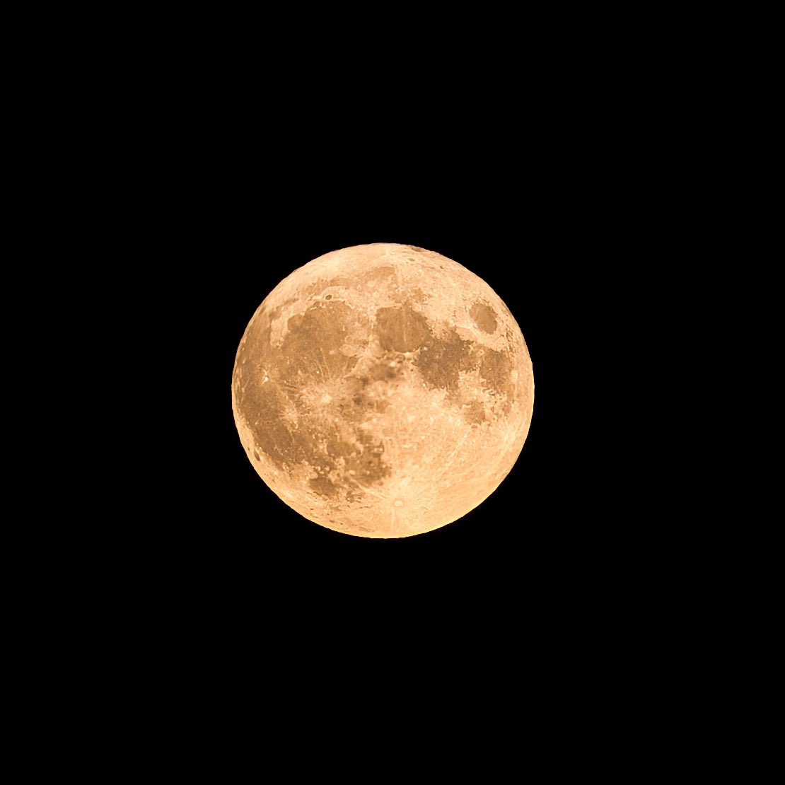 SarvMithaq's tweet photo. Did you know tonight, August 30, 2023, the Moon is 17,000 miles closer than average distance from Earth? That means it’s roughly 8% larger, and 15% brighter than a normal full moon. Enjoy this photo I took in Austin, MN.
@ABC6NEWS @KIMTWeather @KTTCTV @MPR https://t.co/QfpgK2MCjB