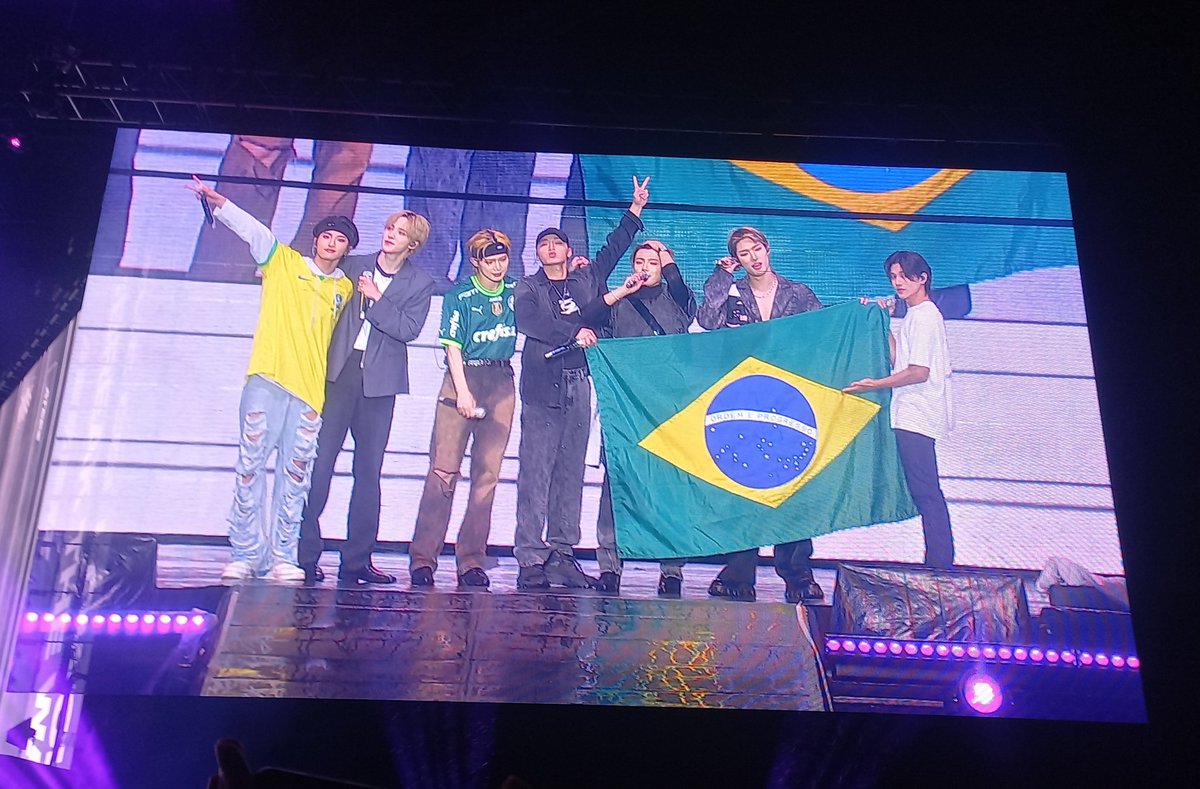 Rare_Dz's tweet photo. 26.08.2023 você sempre será eterno❤️.

@ATEEZofficial 
#ATEEZinBrazil 
#ATEEZ 
#BreakTheWallTour https://t.co/so0gg4Tose