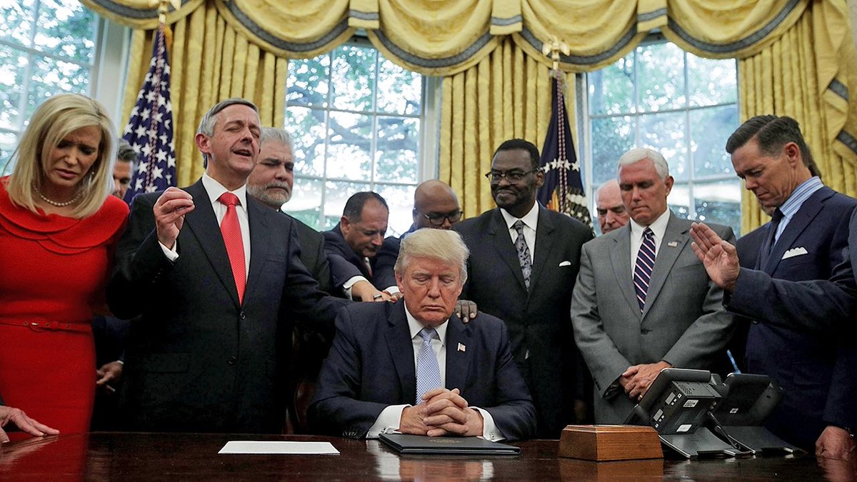 GeoffreyGoodale's tweet photo. @Mike_Pence https://t.co/4r8QCmSHTX
