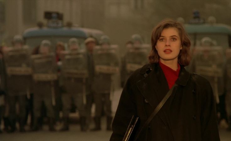 GrassLabyrinth's tweet photo. The Double Life Of Veronica (1991)
Krzysztof Kieslowski https://t.co/fQ0VMYQOtk