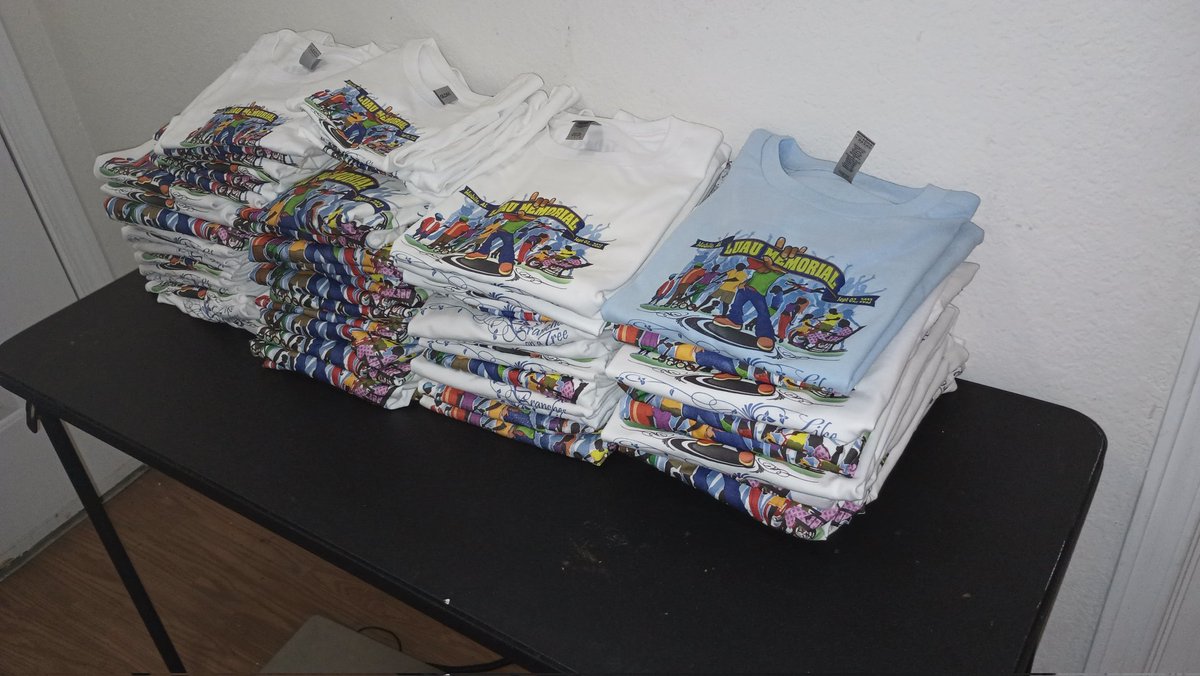 AnuthaLevelDM's tweet image. If you need custom shirts for any event, contact us!