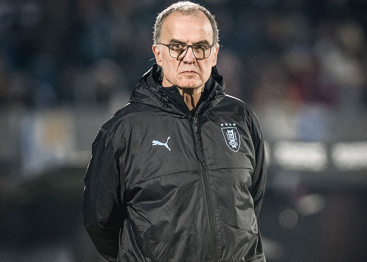 Mercado_Ingles's tweet photo. Darwin Nuñez: "Tuve una charla con (Marcelo) Bielsa por Zoom. Me mostró algunos de mis partidos y corrigió algunas cosas. Me dice que corra detrás del segundo central. Fue una muy buena charla. Parecía un tipo bueno y serio, me sirvió bastante para la victoria contra Newcastle.” https://t.co/ULdglsrnOz