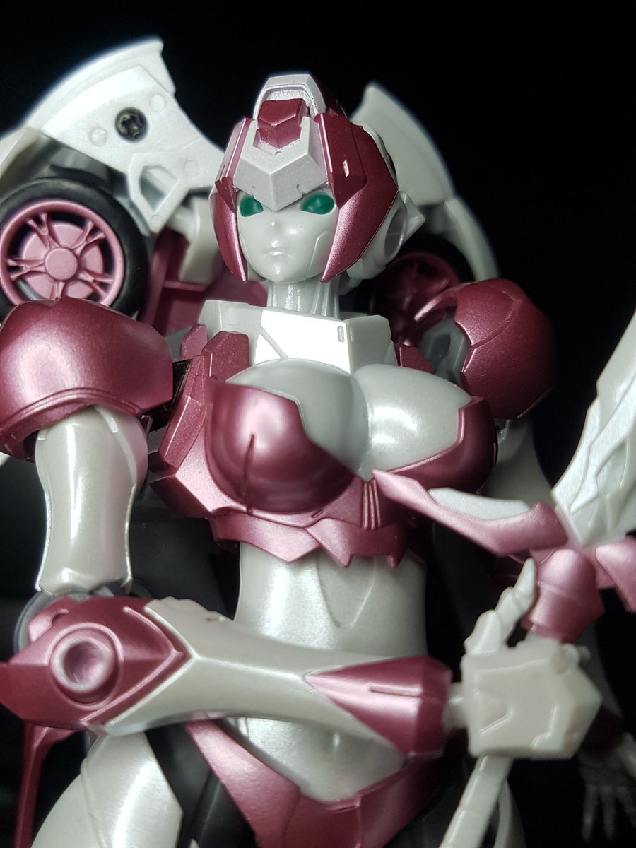 TheLocalBard's tweet photo. @Phoenix_BFB And a close-up.
#BigFirebirdToy #EX01Nicee #Nicee #Arcee #ToyPhotography @Phoenix_BFB https://t.co/a2QS8xP816