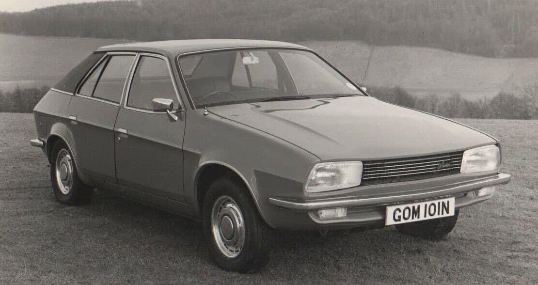 miniphernalia's tweet photo. How about an #AustinPrincess for all you #insomnia sufferers out there this morning at 04:41hrs GMT? Good moaning - https://t.co/ftnBKDci5W https://t.co/tCC4CPFfOJ