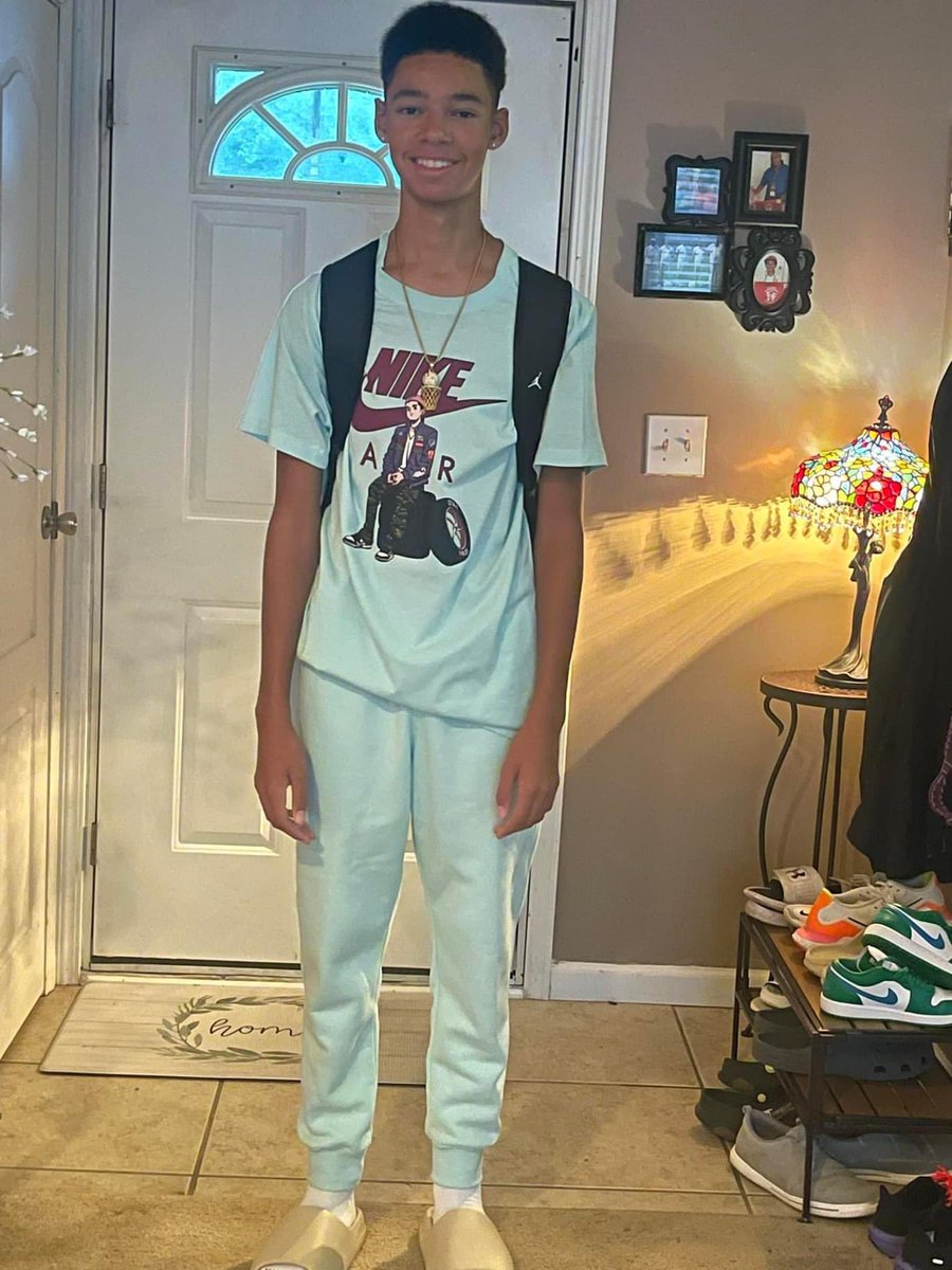 KODxFactor's tweet photo. Lol…. I gotta admit…. My son came home from his second day of school, and on his “Get to know me” assignment, there was a question for “Your favorite Quote?”…. He then writes: “I’m better than you, and you know it” by @The_MJF !!!! I lost my shit in laughter! #proudpapi https://t.co/8InIfLz9Yp