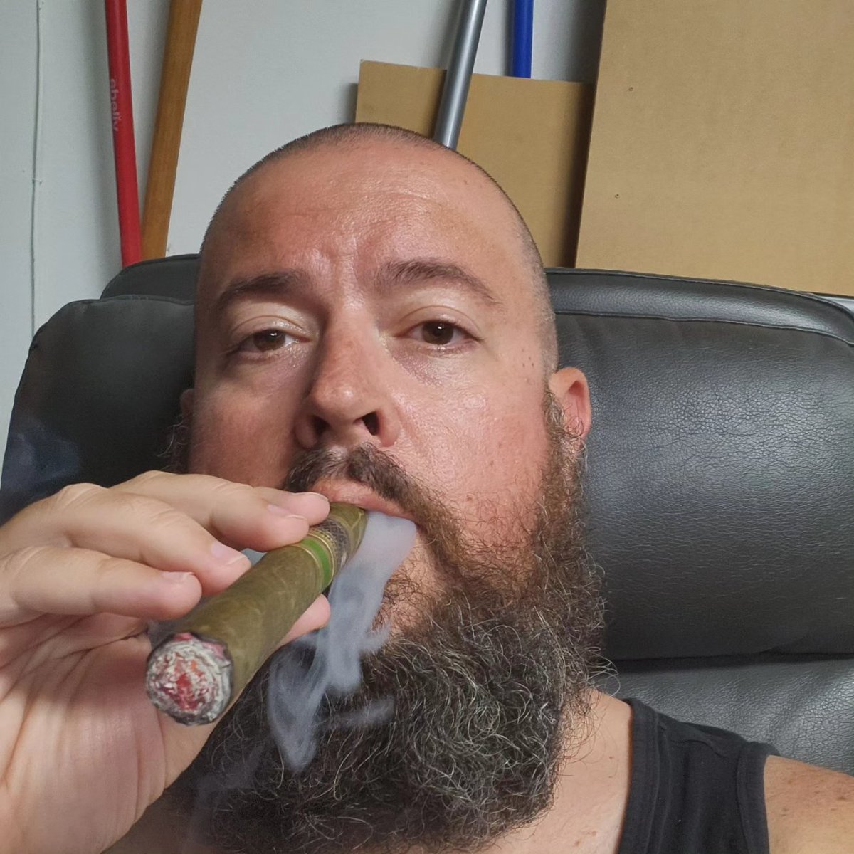 Cigar tonight is another Apostate Cigars original...

Name:  The Feathered Serpent

...and of course, smoke it with a movie...  Star Trek (Yes, the newer version)

Big shout out to Brandon Oveson with Apostate for the great smoke.  #apostatecigars