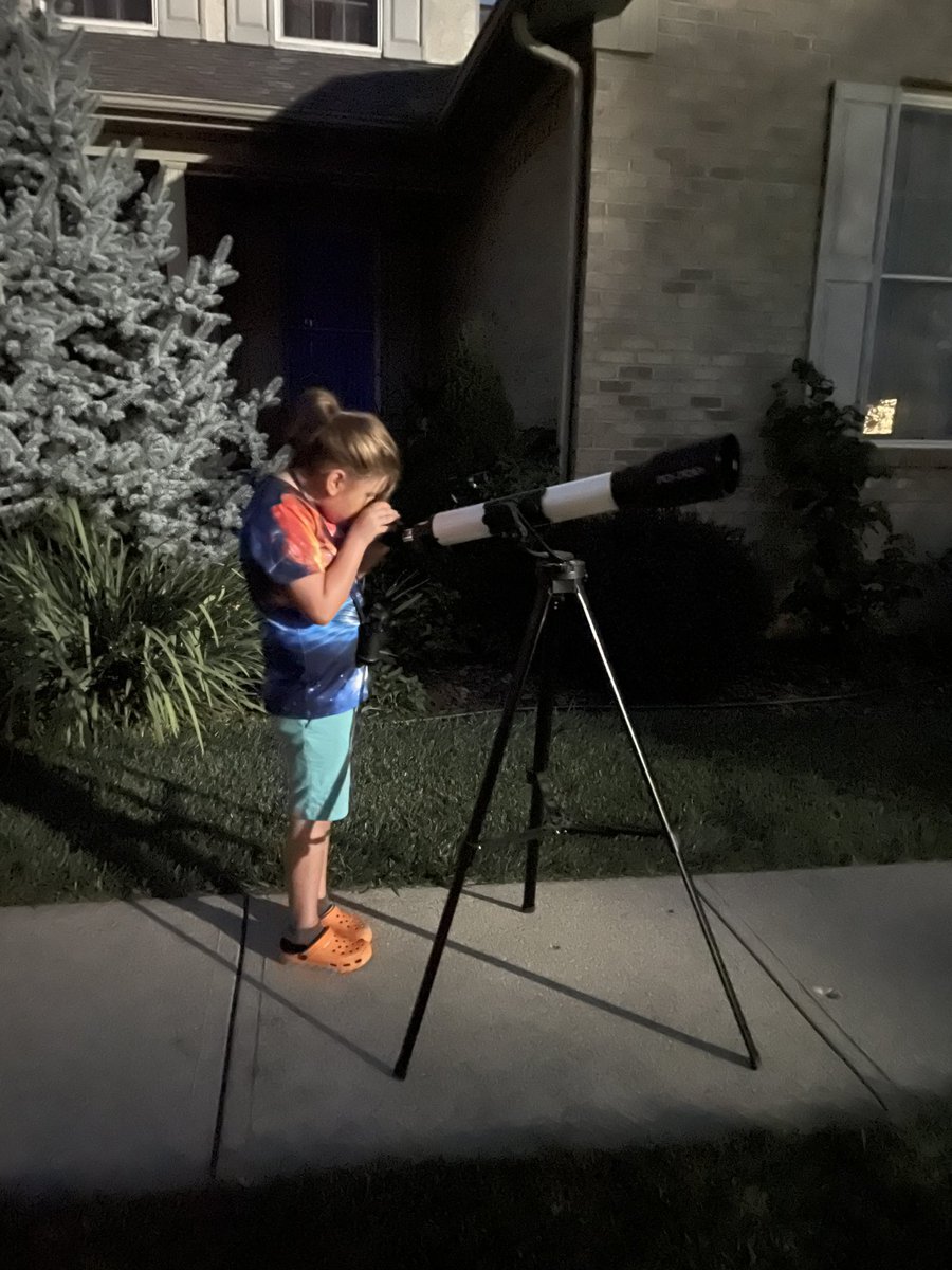 ⭐️Ro tweet media