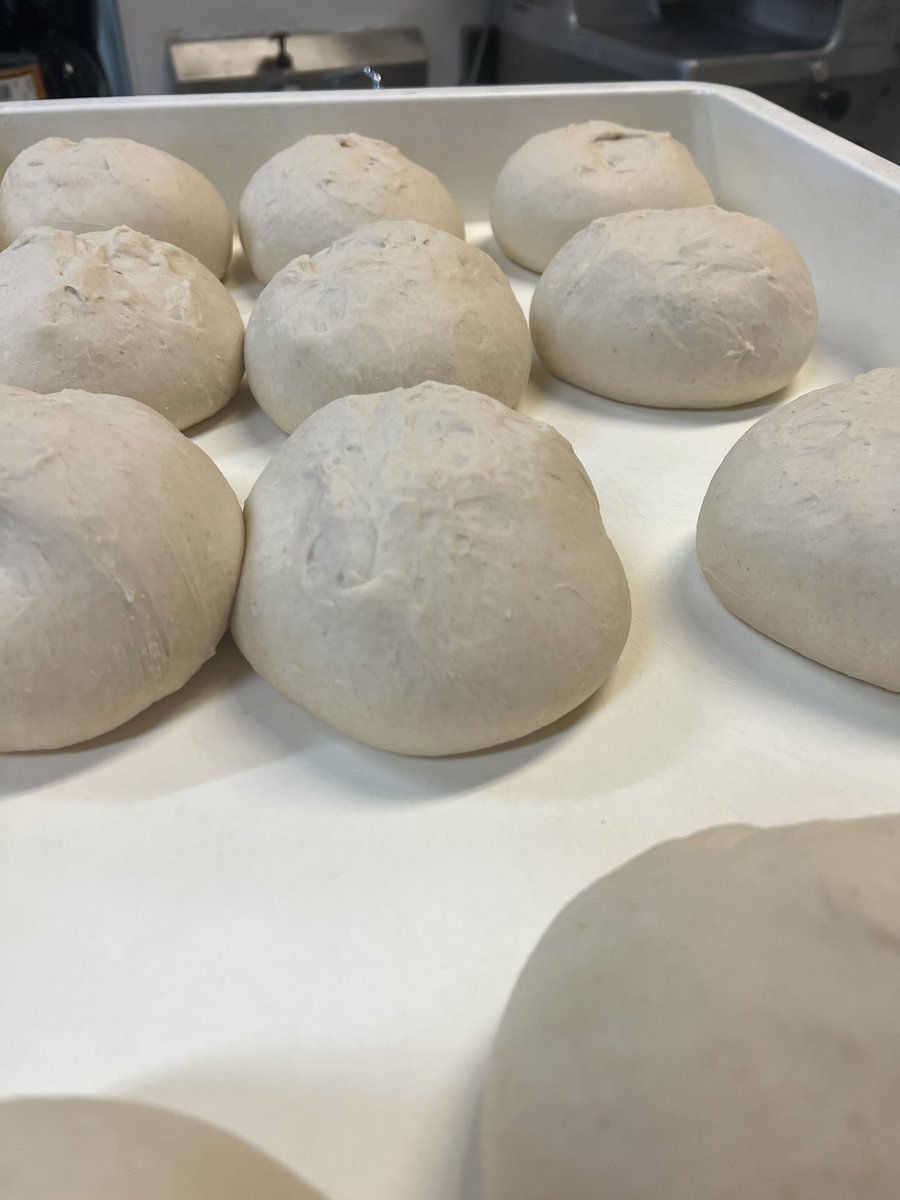 CoachDewalt's tweet photo. Fresh dough every day https://t.co/QymjEGHrAt