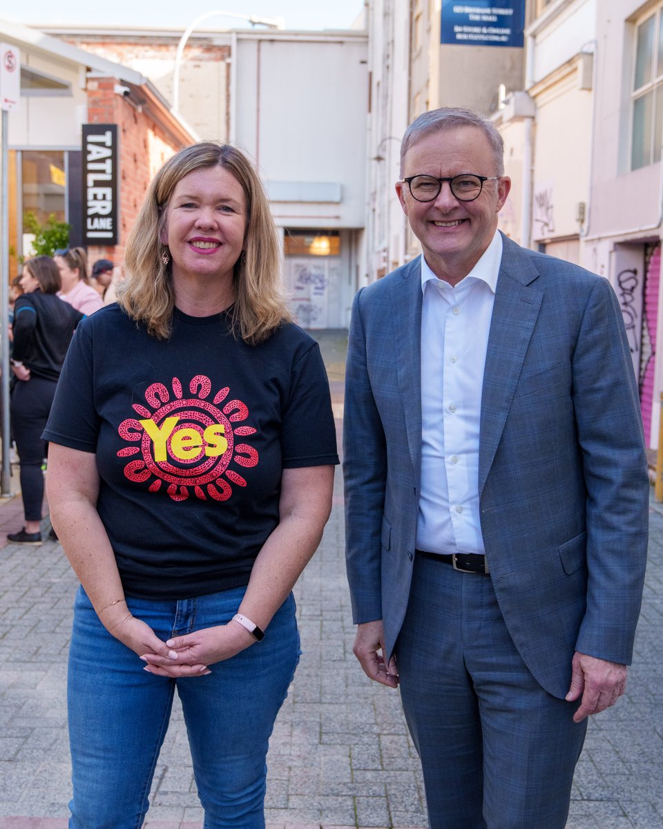 AlboMP's tweet photo. People on all sides of politics are backing the Voice, including Liberal MP Bridget Archer who I campaigned with today.

We've seen Liberals like former PM Malcolm Turnbull and former Indigenous Australians Minister Ken Wyatt come out in support.

Because it goes beyond politics. https://t.co/mZ1M5o1u59