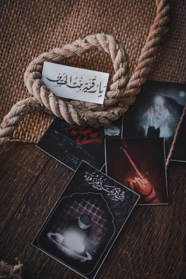 DelightReza's tweet photo. Peace with you O Bibi Sakina SA ! the youngest Hashmite Princess, one who was captive minor descendent of Imam Hussain AS and never made it out of that desolate dungeon.

اللَّھُمَّ الْعَنْ قَاتَلِیْ سَکِینہ بِنتَ اَلحُسَینؑ

#سکینہؑ_بنت_الحسینؑ 
#MartyrdomOfLadySakina https://t.co/irYa2zF7aB